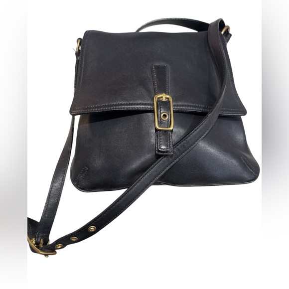 Coach Handbags - Vintage legacy COACH Y2K Black Soft Leather H20-9592 Crossbody Strap Handbag